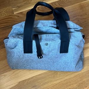 Gray lululemon duffel bag